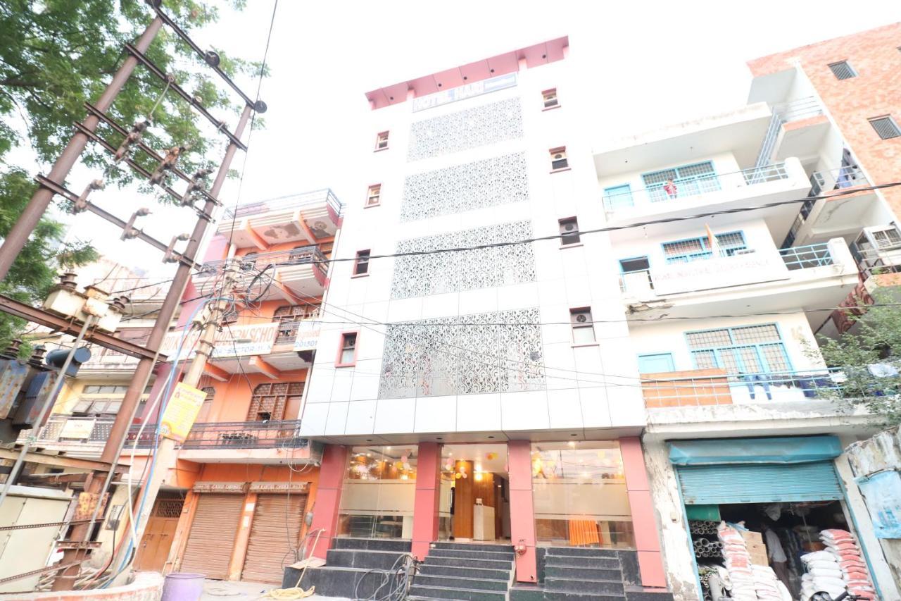 Hotel Hari International - Noida Sector 11 Exterior foto