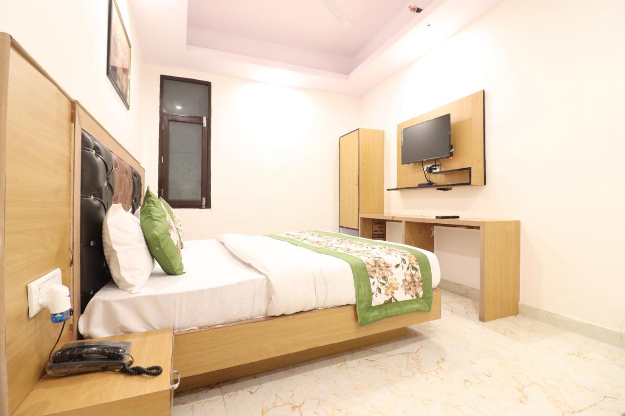 Hotel Hari International - Noida Sector 11 Exterior foto